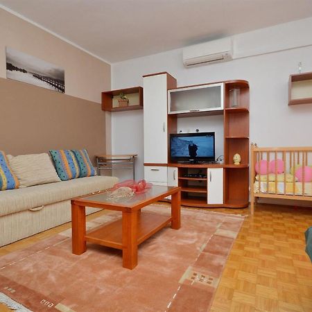 Apartment And Room Ivica Vodice Buitenkant foto