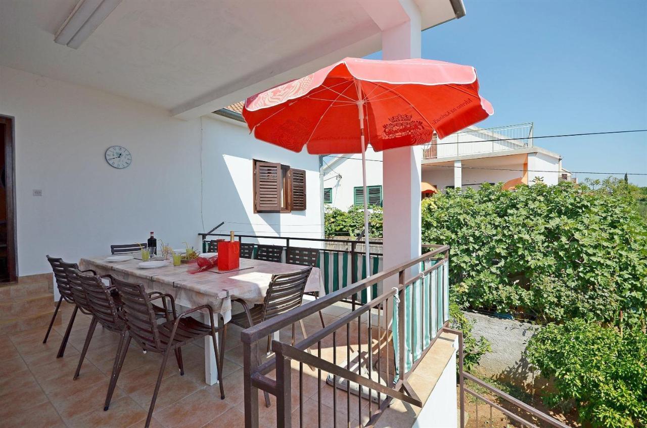 Apartment And Room Ivica Vodice Buitenkant foto