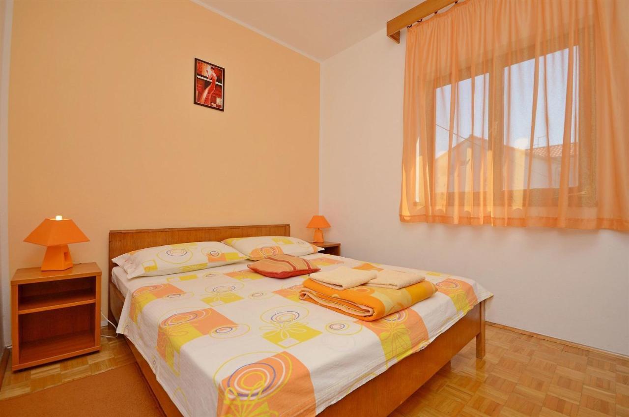 Apartment And Room Ivica Vodice Buitenkant foto